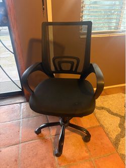 Office desk chair
