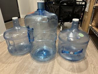 3 Botes De Agua