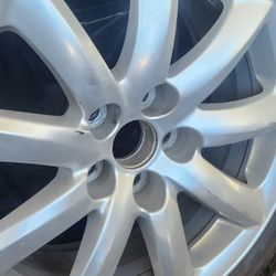 Toyota /lexus ((1))) Rim With Tire  New