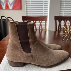 Chelsea Boots