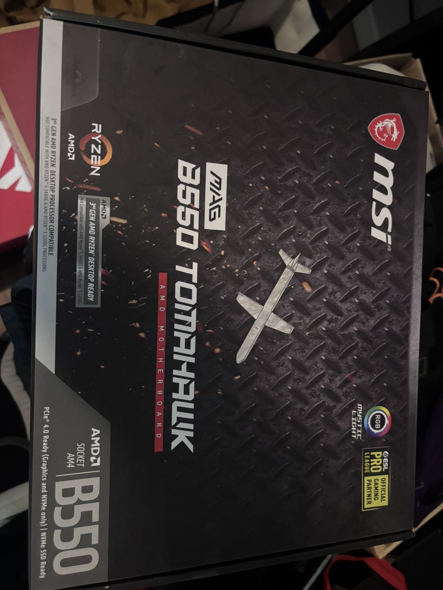 Tomahawk Motherboard