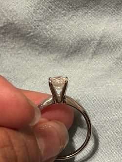 Engagement Ring 1ct Thumbnail