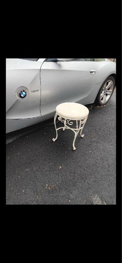 ANTIQUE VINTAGE EXTRAODINARY WHITE MID CENTURY STEEL  VANITY STOOL / MAKE UP CHAIR