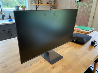 LG 28” computer monitor