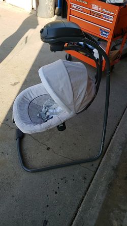 Baby swing