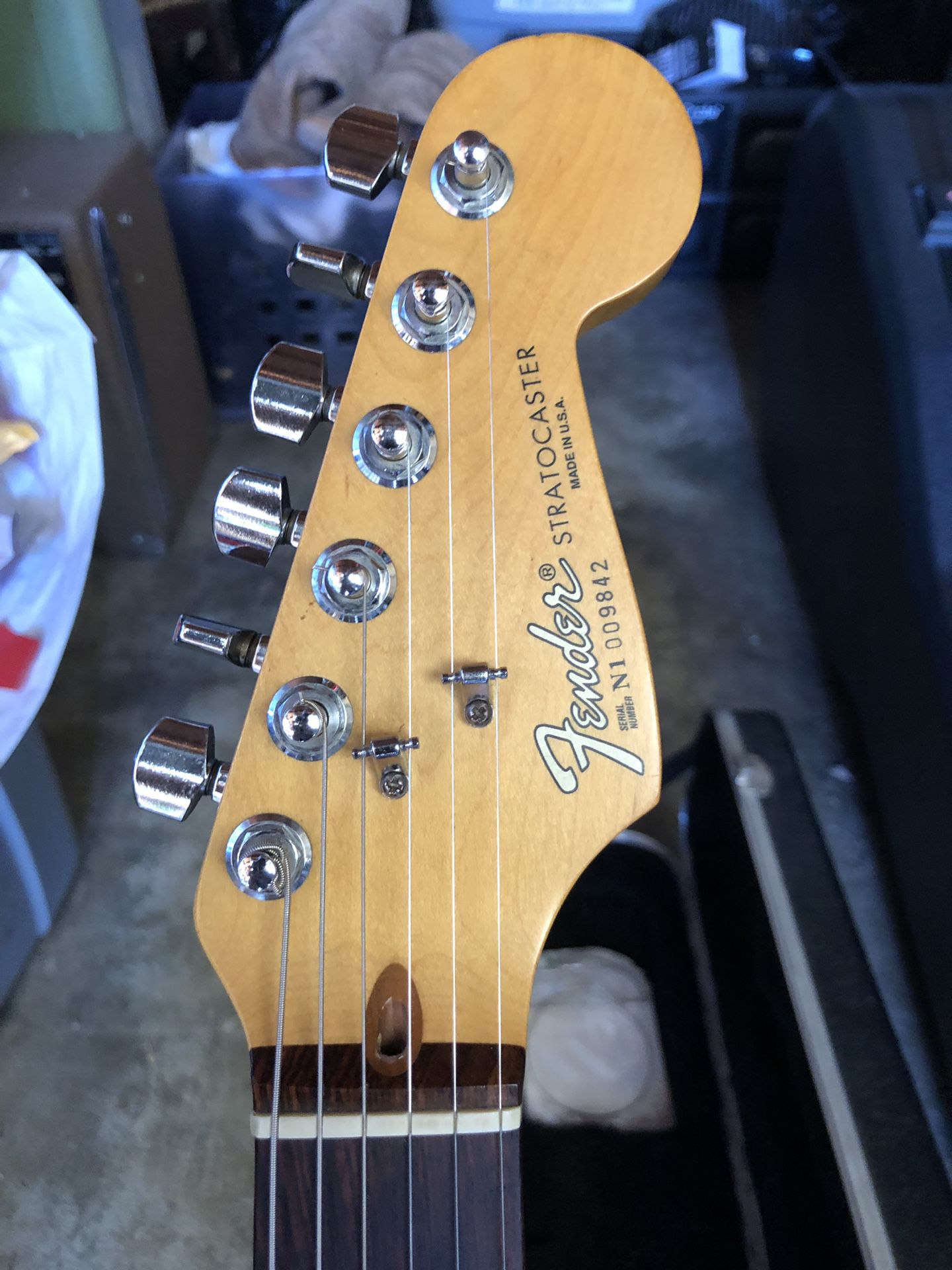 Guitar- 1991 fender American Standard Strat