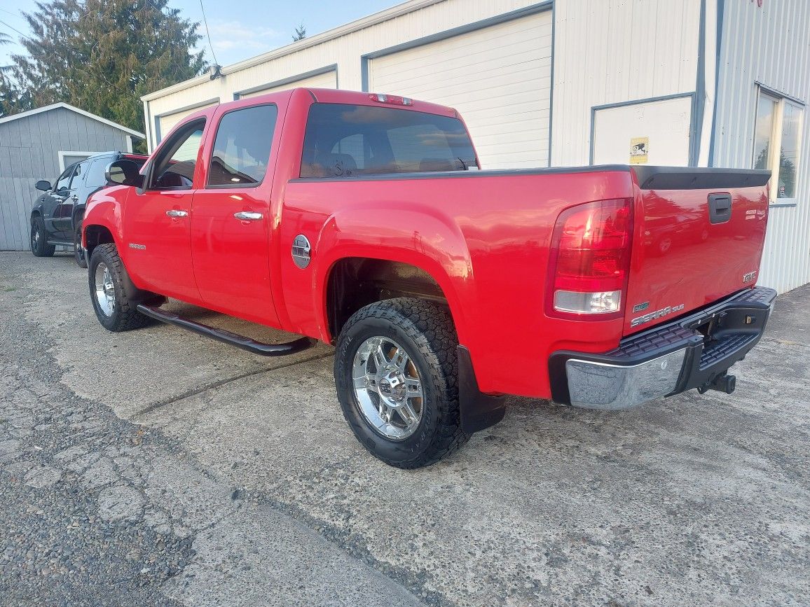 2011 GMC Sierra