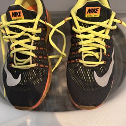 Nike Air Max size 6y