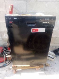 BOSCH  dishwasher  must go!... Fire sale $75