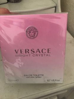 Dresses perfume