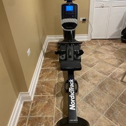 NordicTrack Rower RW500 – Barely Used, Works Great