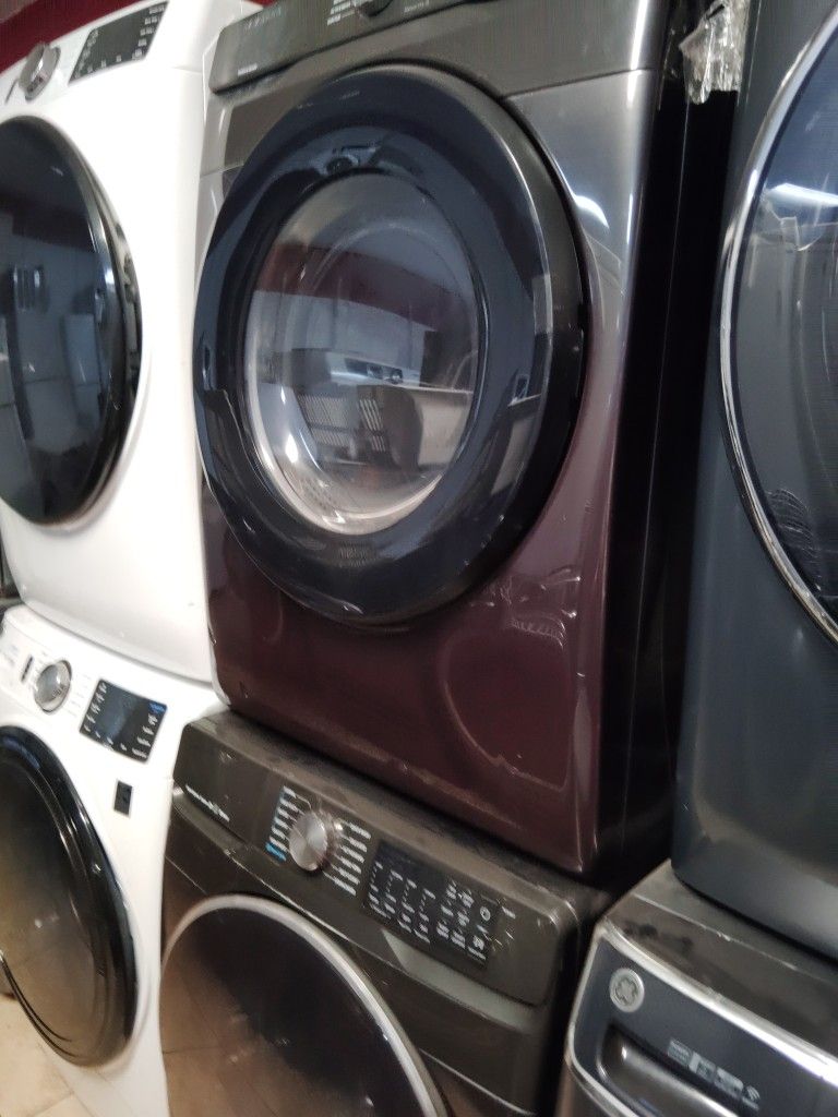 SAMSUNG WASHER AND GAS DRYER EVERYTHING GOOD