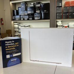 13”MacBook Air M4 16GB Ram 256 SSD Storage Only At Downey Camera 