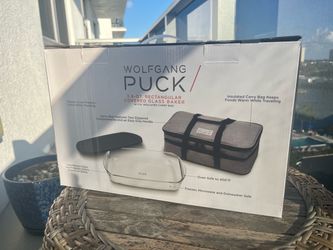 Wolfgang Puck 3.6-Qt Glass Baker with Carry Bag