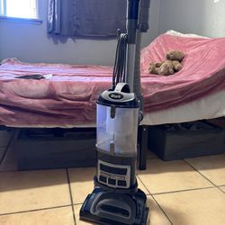 Shark Vacuum 