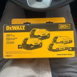DeWalt Lithium Ion Battery 4 Pack