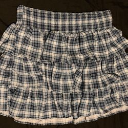 Plaid blue and white skirt 