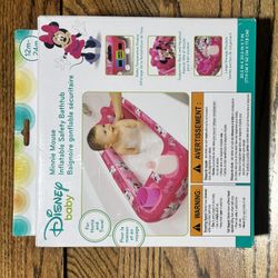 Minnie Inflatable Baby Bath