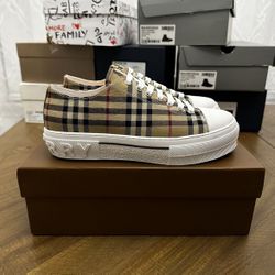 Burberry Converse Sneaker 
