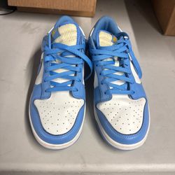 Nike Dunk Low University Blue UNC