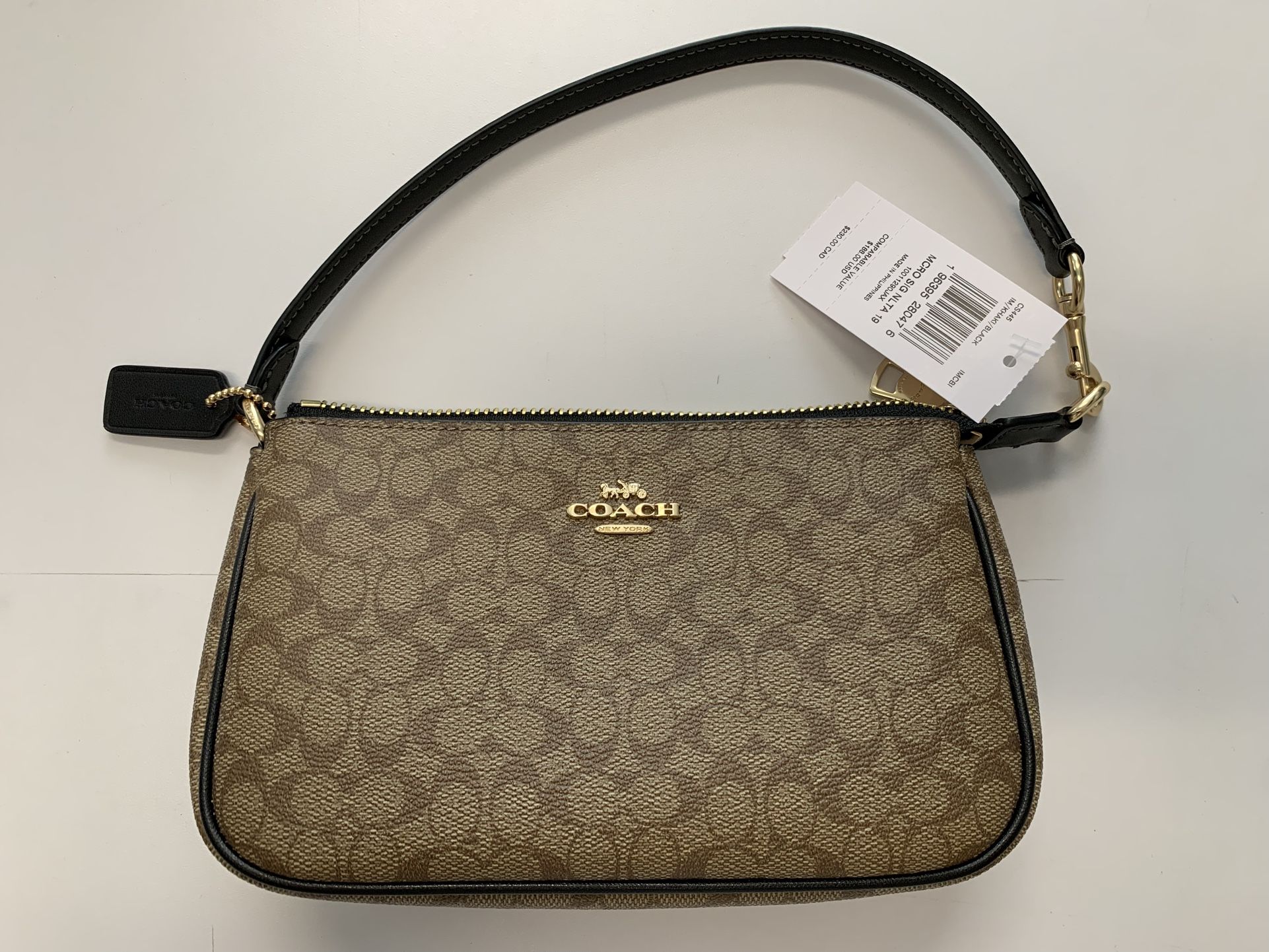 NEW Coach Nolita 19in Colorblock Signature Canvas Wristlet