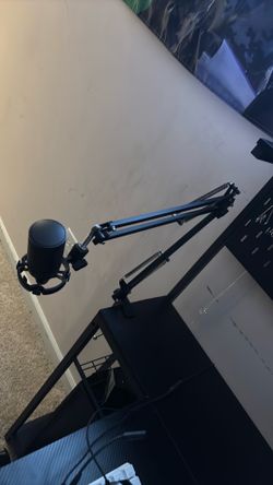Mic + Stand