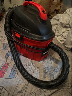 Bauer 3 Gallon Shop Vac New