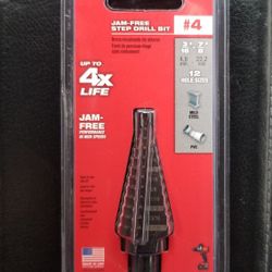 Milwaukee  3/16 in. - 7/8 in. #4 Black Oxide Step Drill Bit - 12-Steps - (48-89-9204)