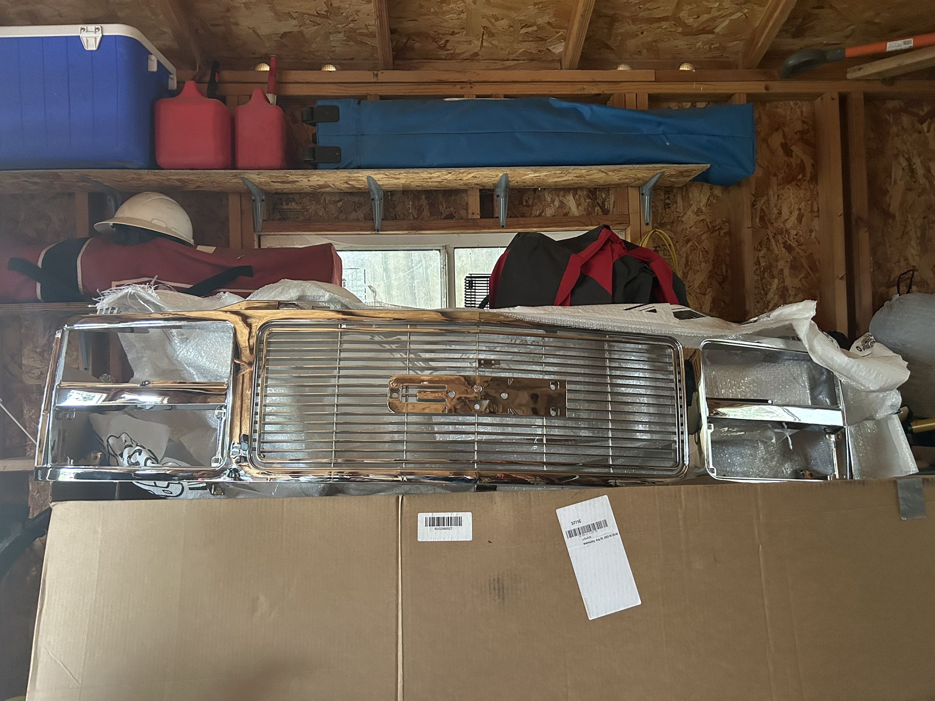 1(contact info removed) GMC C1500 Sierra SLE - Grille Assembly, Chrome Shell For Models with Dual Headlights