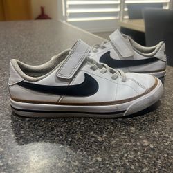 Nike Court Legacy Kids