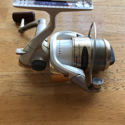 Shimano Stradic 2000 FG Spinning Reel (Excellent Condition) for Sale in San Gabriel, CA - OfferUp Shimano Stradic 2000 FG Spinning Reel (Excellent Condition) for Sale in San Gabriel, CA - OfferUp