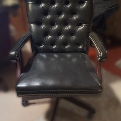 Beautiful Leather Office Chair