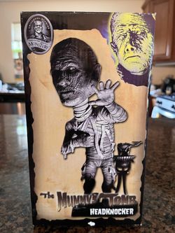 The Mummy’s Tomb Head Knocker NECA