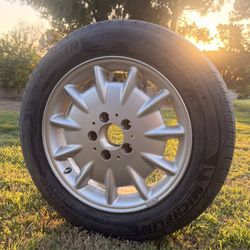 Mercedes-Benz Spare Wheel – 2001 E320