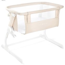 New- Baby Delight Beside Me Dreamer Bedside Sleeper/bassinet