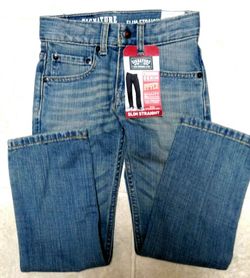 Levis Signature Boys Sz: 6 Reg Slim Straight Jeans