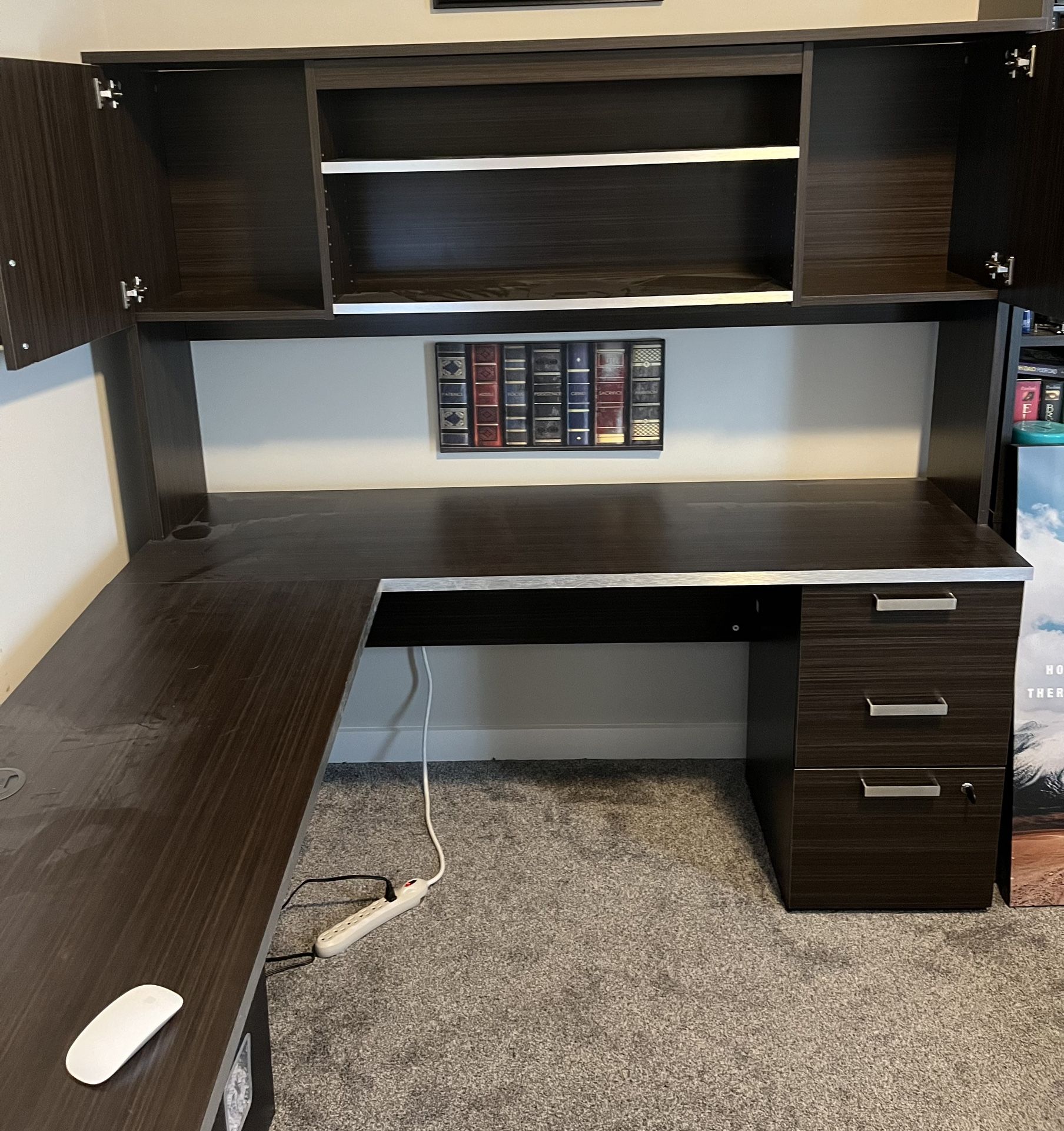 U Shaped Desk