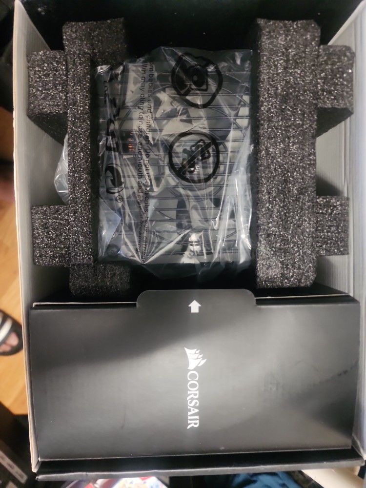 Corsair Rm750