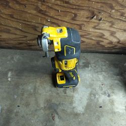 DeWalt XR brushless oscillating multi tool 3 speed 20v max tool only firm price 
