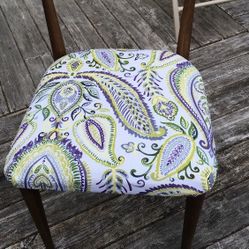 Super Cool Vintage Mid Century Modern Danish Chairs 