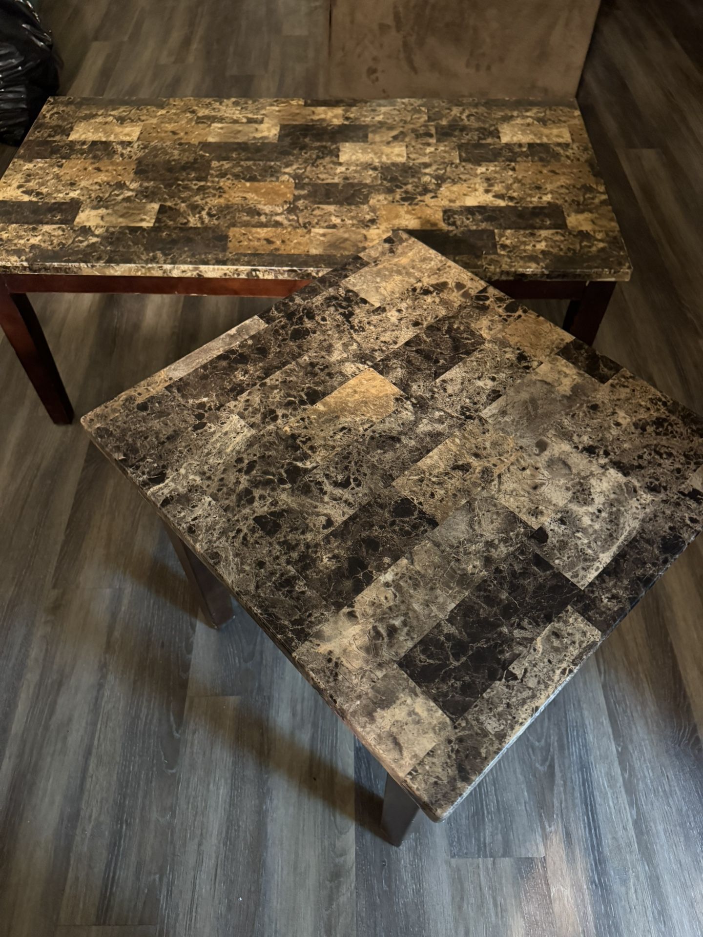 Coffee table and end tables/living room tables