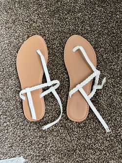 FOREVER 21 SANDALS