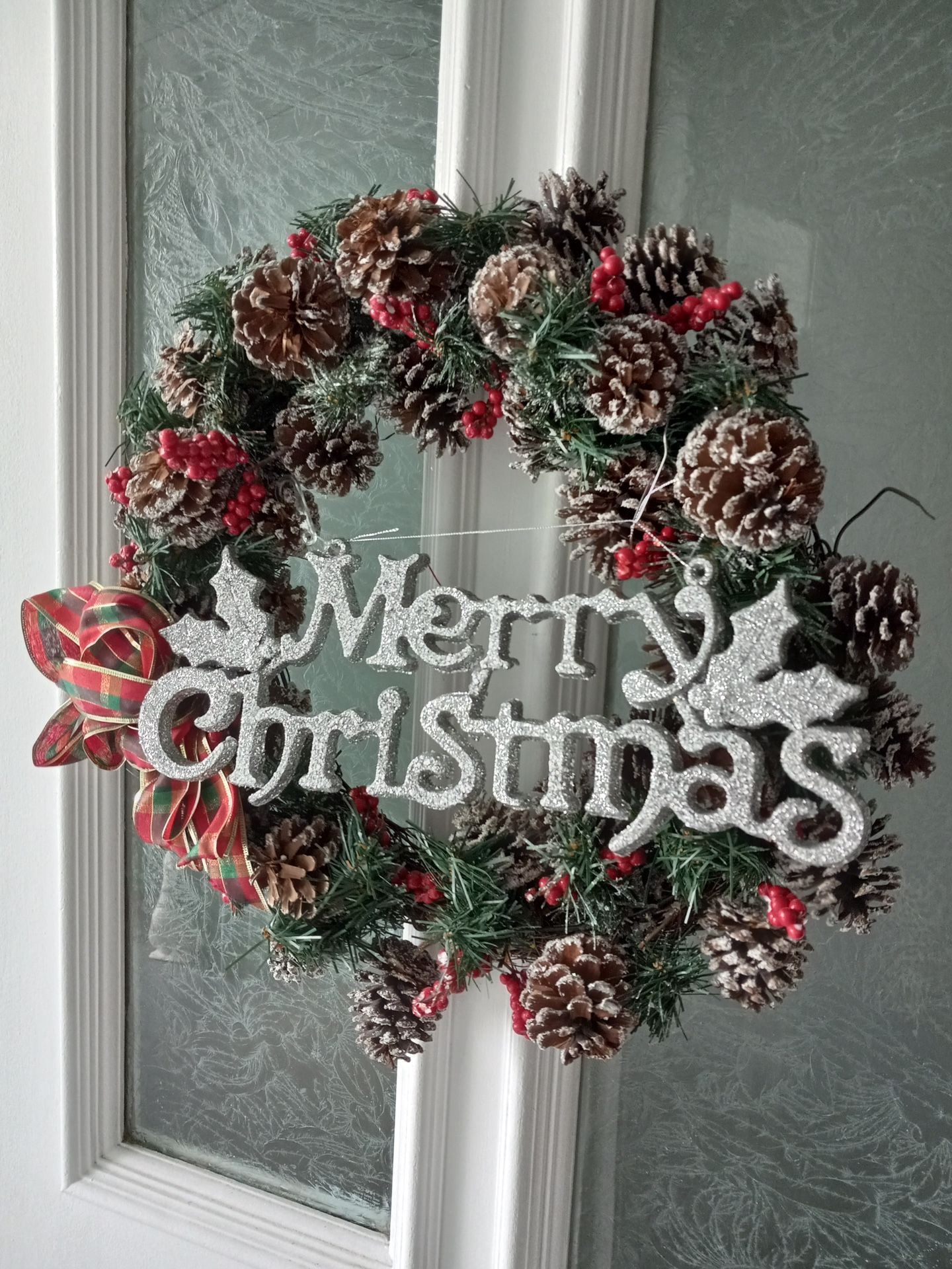 Una Corona adornó Para Su Puerta