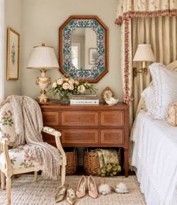 Vintage Charming Stained Glass STYLE Octagon Floral Mirror Wood Framed Cottagecore Grandmillennial