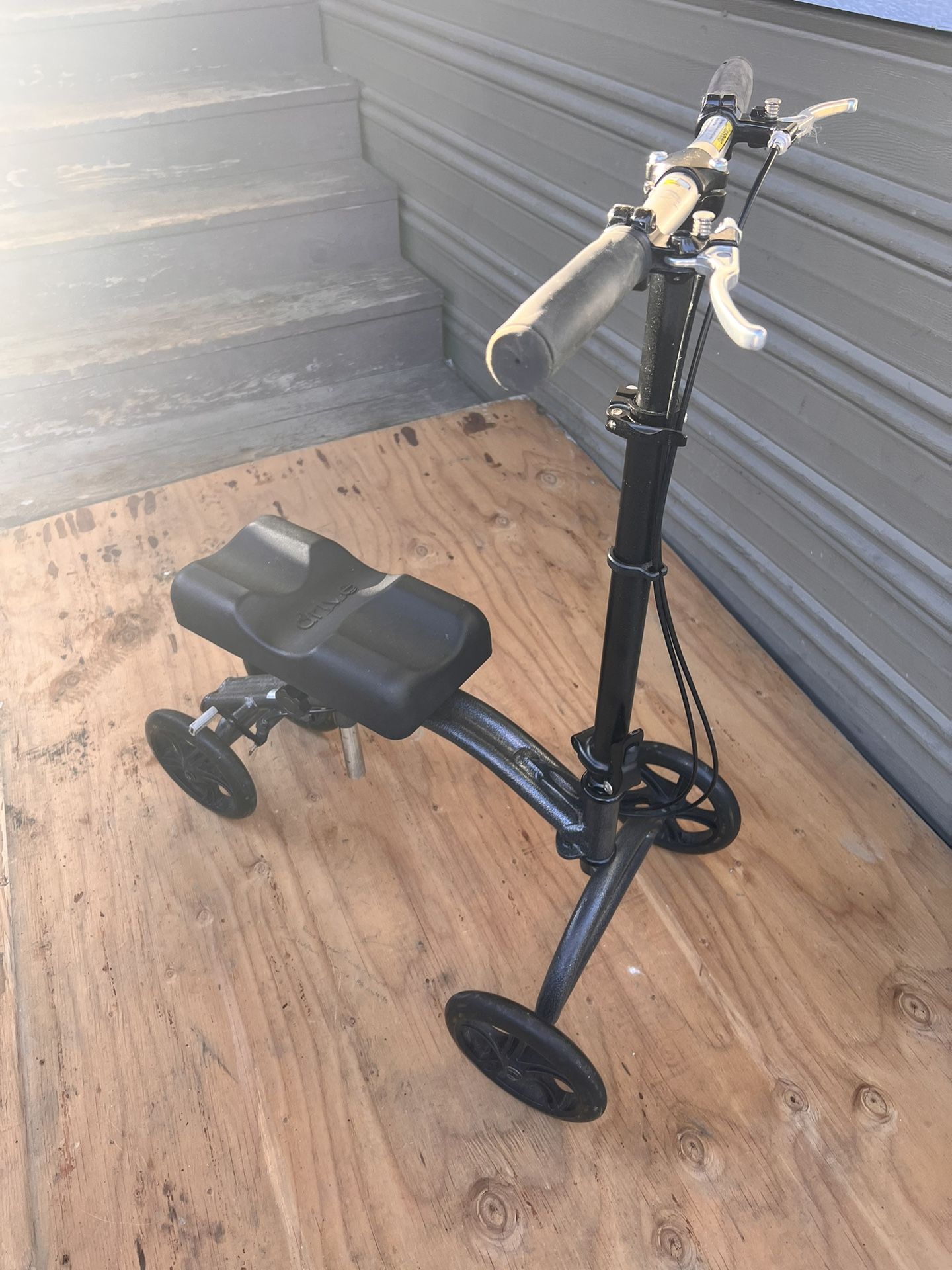 Knee Scooter 