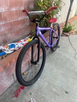 Throne bike
