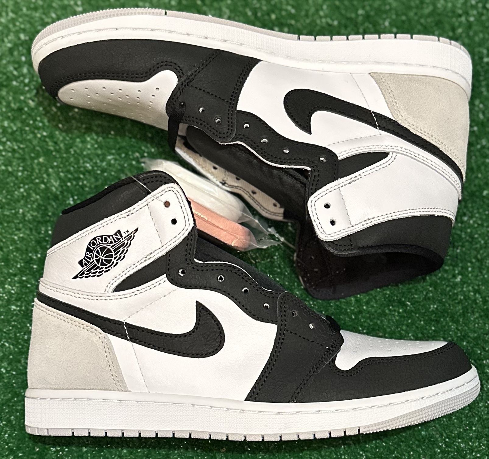 Brand New Air Jordan 1 High Bleached Coral Size 10 With Original Box