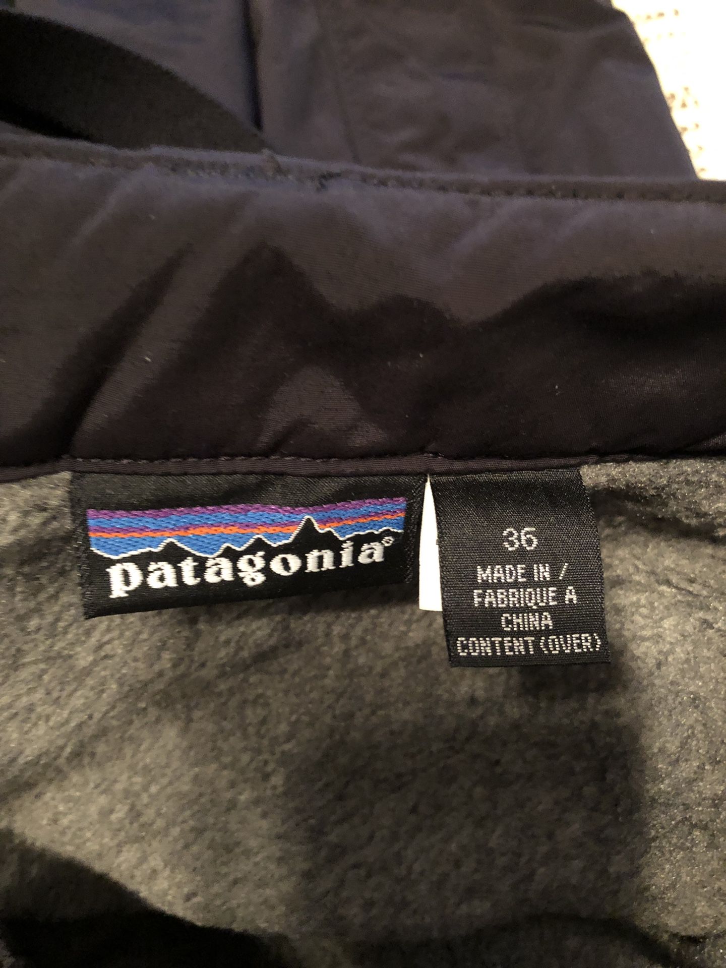 Patagonia Mens’s Ski Snow Bib pants