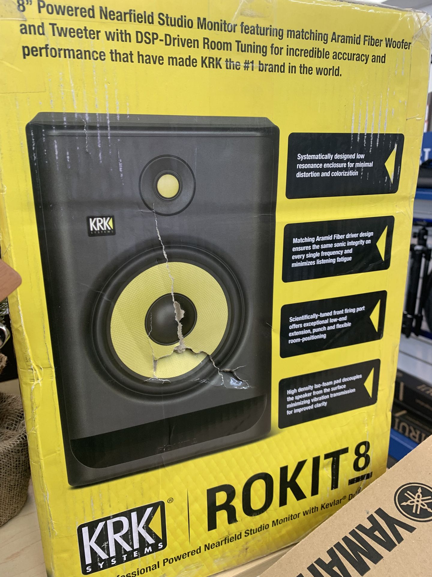 Krk Rokit 8