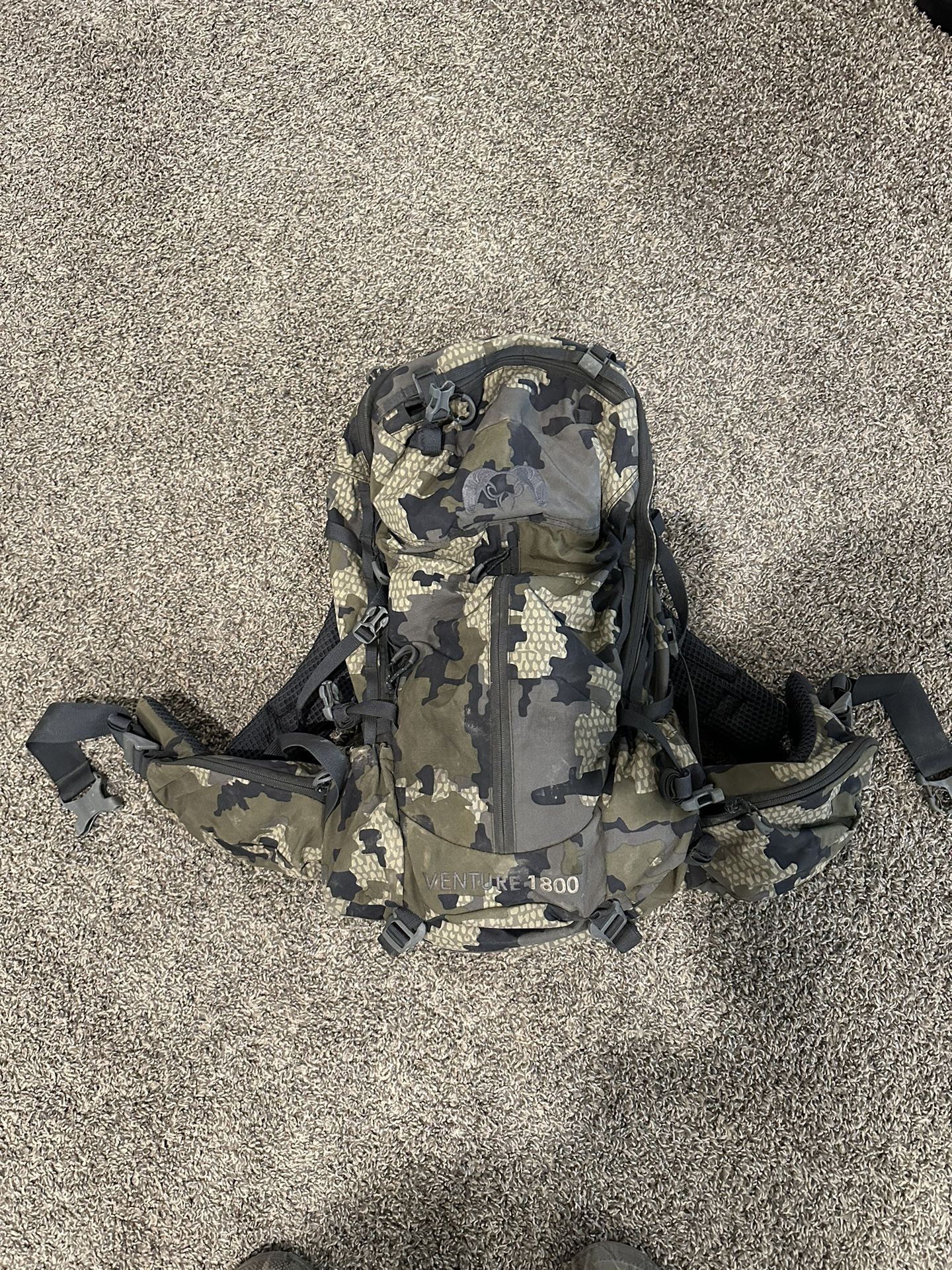 Kuiu 1800 Backpack Hunting Pack